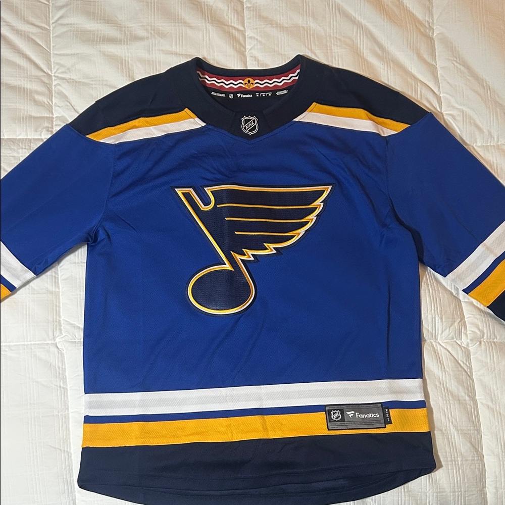 St Louis Blues Jersey NWT